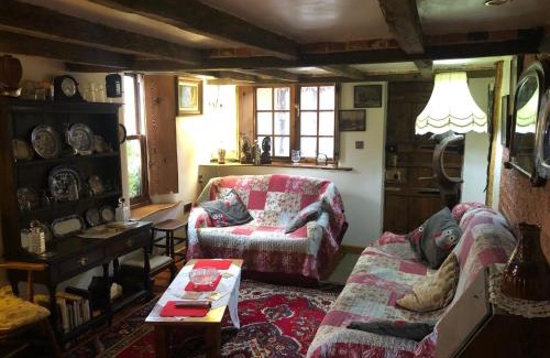 Holworth House | Hoots End