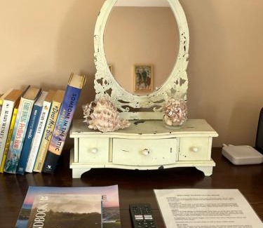 Kingsbridge Bed & Breakfast | Hope Valley House BnB