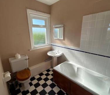 Kingsbridge Bed & Breakfast | Hope Valley House BnB