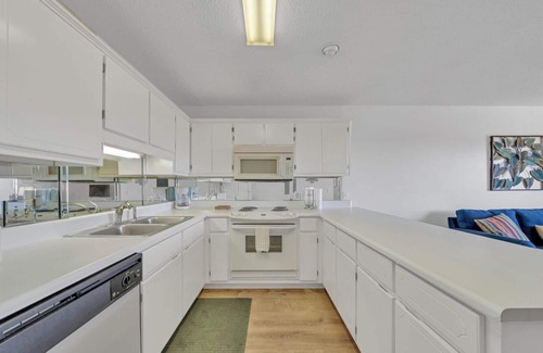West Panama City Beach Condo | Horizon South 54205: Great 1 Bedroom, 1.5 Bath with Bunk Beds, Sleeps 6