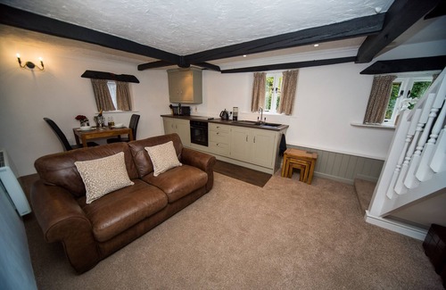 Kilmington Cottage | Horseshoe Cottage romantic barn conversion, stunning views near the Jurassic Coa