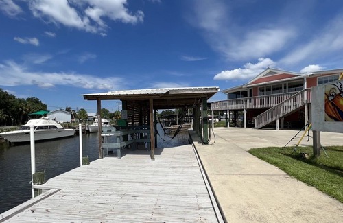 Horseshoe Beach House | Horseshoe Serenity- your little slice of Paradise