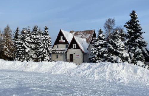 Loucna Pod Klinovcem House | Horská chata LADA
