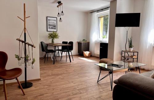 Jesenik Apartment | Horský apartmán s výhledem do lesa, terasa, kvalitní wi-fi, parkování zdarma - opětovně otevřeno červenec 2025 po kompletní rekonstrukci