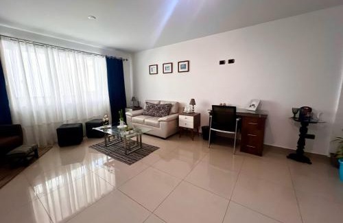 Santiago de Surco Apartment | Hospedaje EMPRESARIAL AV VELASCO ASTETE