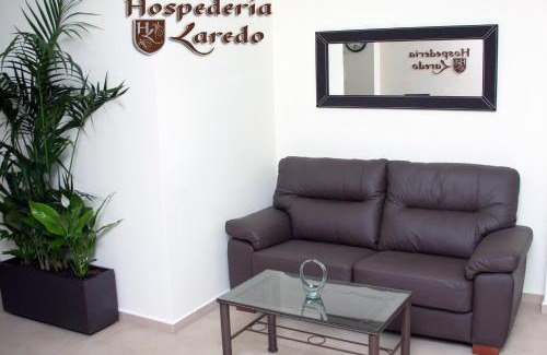 La Carlota House | Hospedería Laredo