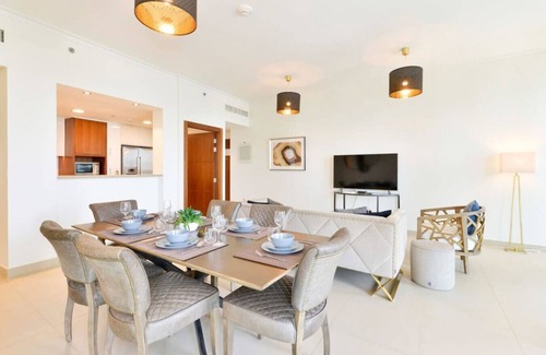 Downtown Dubai Apartment | Hospitality Expert BV3102: D Mall, Burj K & Views