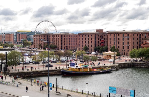 The Docks Apartment | Host Apartments | Scenic Dock View Apartment / 1bed - Central Liverpool