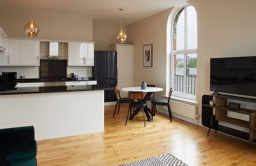 Saltburn-by-the-Sea Apartment | Host Stay Artsbank Apartment