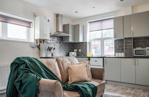 Worcester Apartment | Host & Stay - Bromyard Flat 2