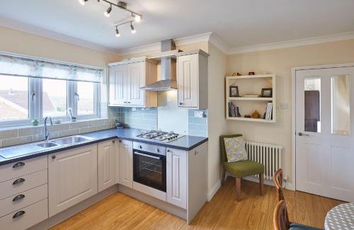 Brotton House | Host & Stay - Coach Cottage