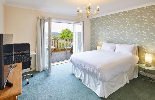 Brotton House | Host & Stay - Coach Cottage