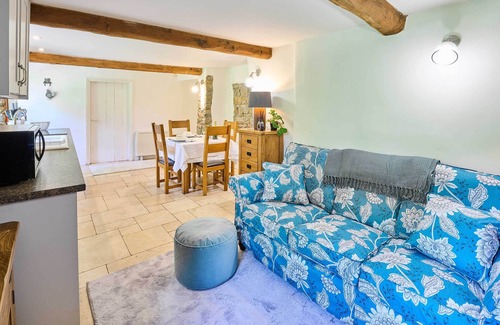 Bideford House | Host & Stay | Dipple Farm Cottage