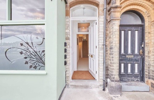 Saltburn-by-the-Sea Apartment | Host & Stay | Studio Pod 3