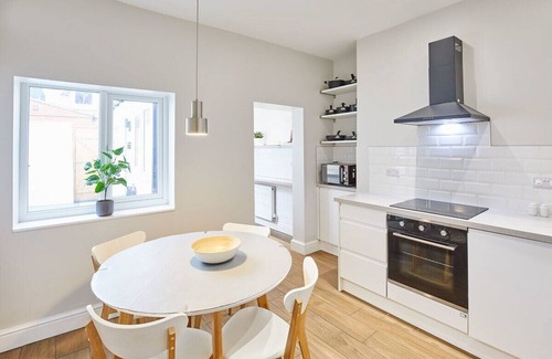 Brotton House | Host & Stay | Ings Lane