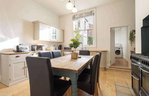 Saltburn-by-the-Sea House | Host & Stay | Garnet Street