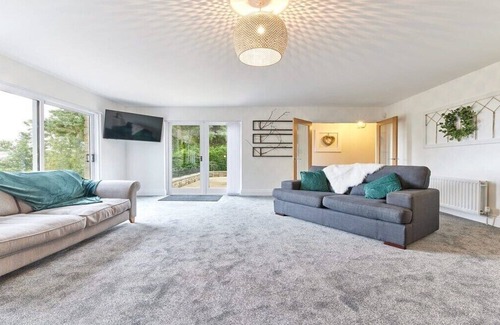 Newton on the Moor House | Host & Stay | Highfield