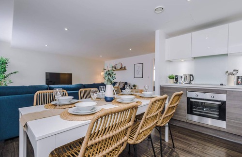 Liverpool City Centre Apartment | Host & Stay | Highfield Street Hideaway