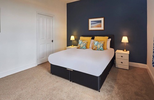 North Bitchburn House | Host & Stay | Laburnum Road