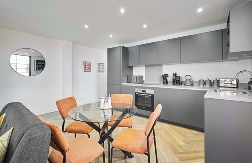 The Westside Apartment | Host & Stay | Lockside House