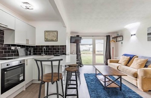 Hunstanton Ski Chalet | Host & Stay | Lorna Doone