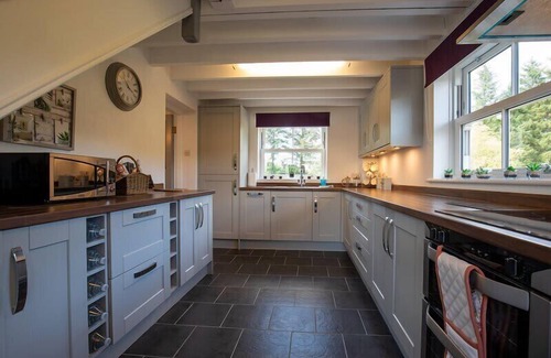 Chop Gate House | Host Stay Millfield Cottage