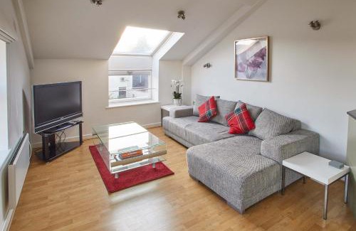 Harrogate City Centre Apartment | Host & Stay - No 7 Regent House