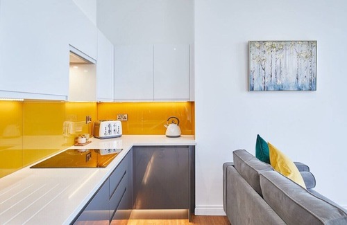 West Cliff Apartment | Host & Stay | The Connell