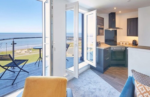 West Cliff Apartment | Host & Stay | The Waves
