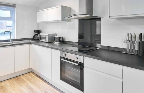 Bolton House | Host & Stay | Thurstane Street