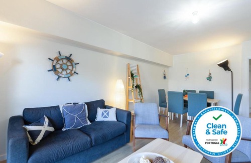 Leixões Apartment | Host Wise - Trendy Bright Flats with Jacuzzi - 5 min Beach