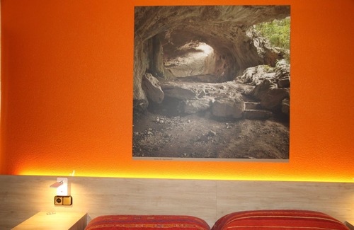 Ermitagana House | Hostal Acella
