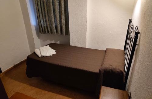 Pizarra House | Hostal Adrian