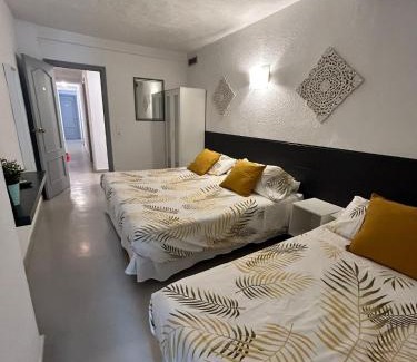 Marbella City Centre House | Hostal Berlin