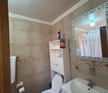 Yerbas Buenas House | Hostal California