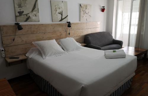 La Coruna House | Hostal Carbonara