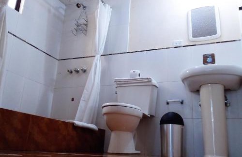 Quito House | Hostal El Roble