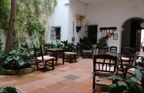 Chipiona House | Hostal Gran Capitan