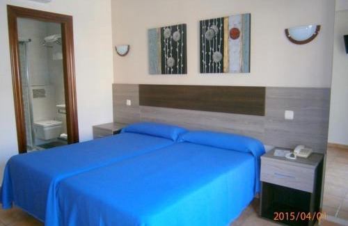 San Pedro de Alcantara House | Hostal La Colonia