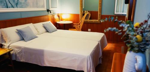 Embajadores House | Hostal La Vera