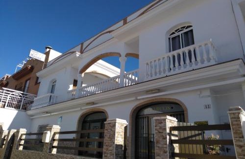Chipiona House | Hostal Los Arcos