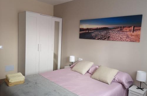 San Cristobal de La Laguna House | Hostal Mari en La Laguna, alquiler habitación privada en hostal, 6 habitaciones cerca de la universidad y aeropuerto Norte, 3 baños compartidos