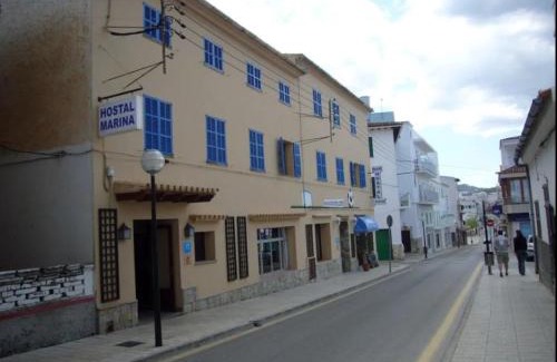 Es Pelats House | Hostal Marina