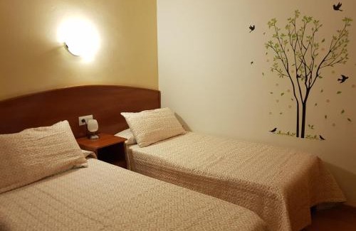 Lloret Town Center House | Hostal Mary - ADULTS ONLY