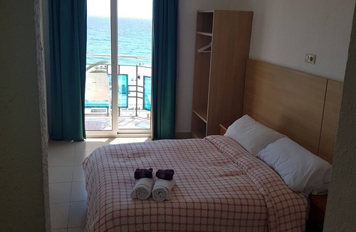 Lloret Town Center Hotel | HOSTAL MOZAIK