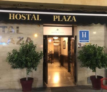 Marmolejo House | Hostal Plaza
