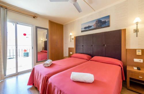 Ibiza City Centre House | Hostal Residencia Europa Punico