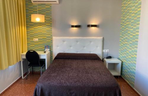 Jaen House | Hostal Restaurante EstaciÓN