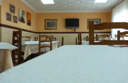 Villarreal House | Hostal Restaurante La Masía