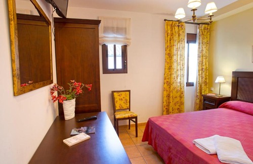 Zahara de la Sierra House | Hostal Rural Zahara
